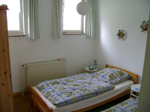 Mueritz_Ferienhaus_Schlafzimmer_grosse_Wohnung