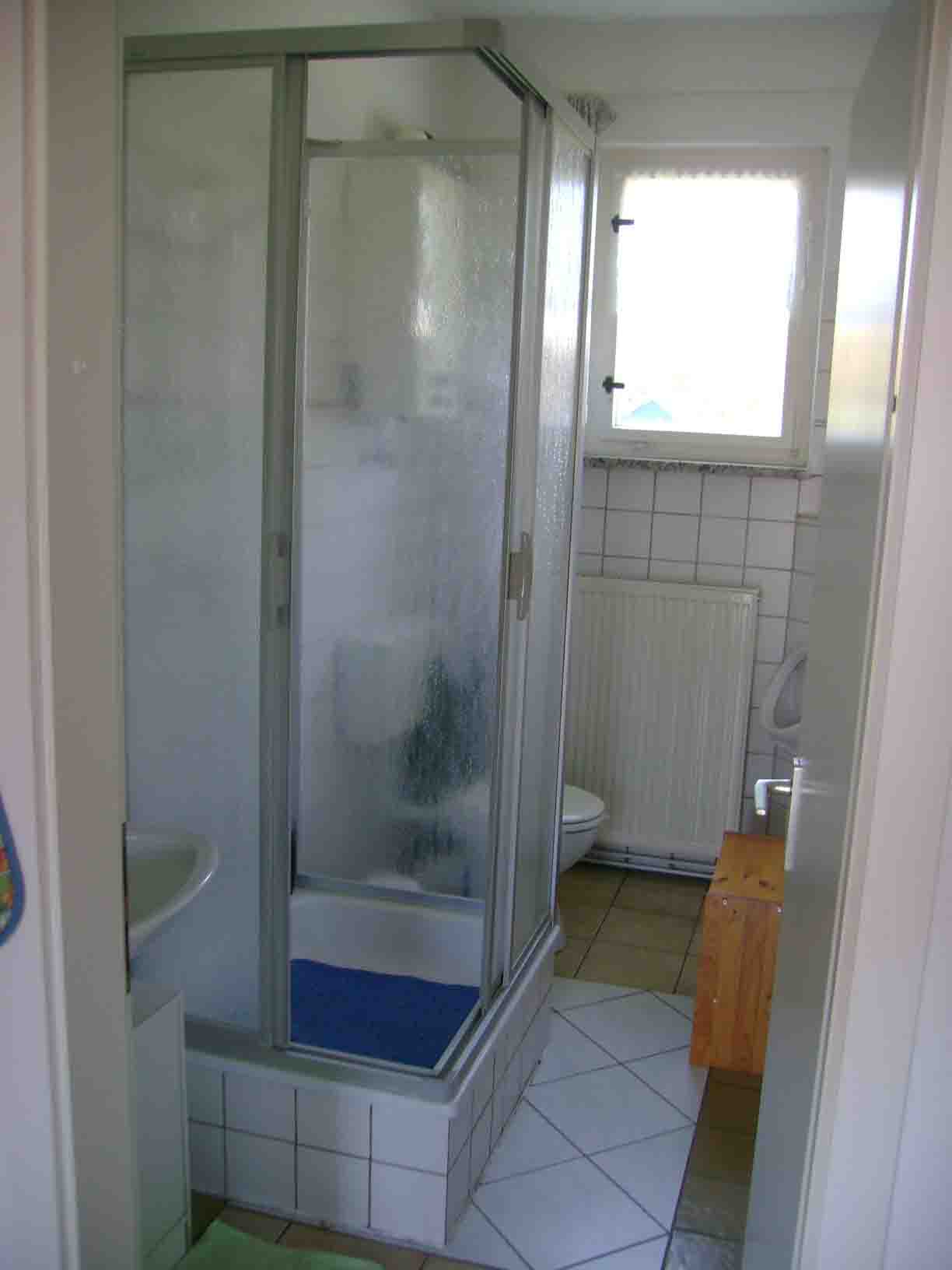 Mueritz_Ferienhaus_kleine_Wohnung_Bad